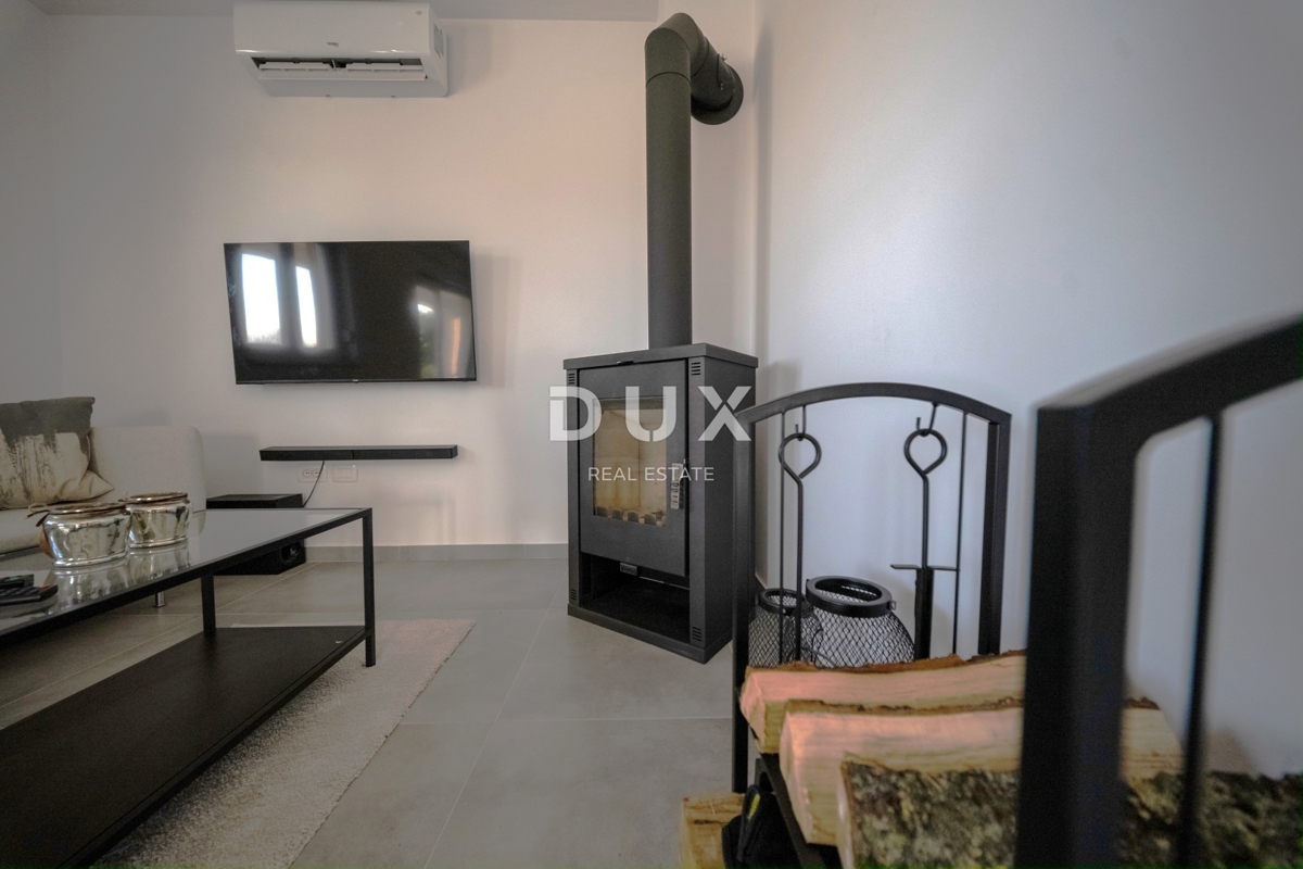 ISTRA, OKOLICA FAŽANA - Diskretna vila z maksimalno zasebnostjo na TOP lokaciji v bližini Fažane in Pulja