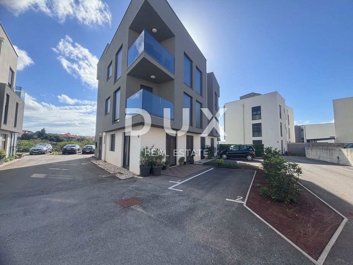 ZADAR, PLOVANIJA - Čudovit penthouse v novogradnji