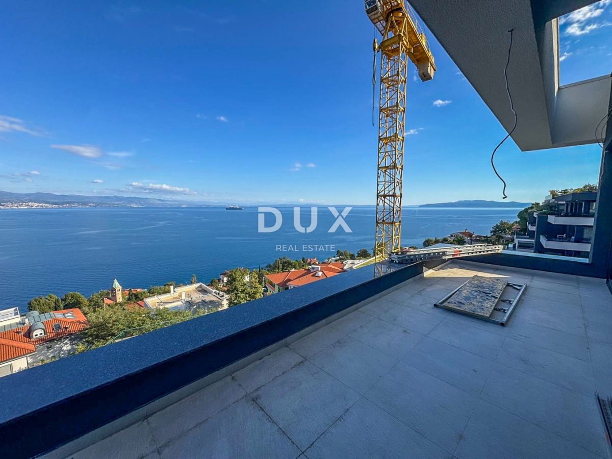 OPATIJA, CENTER - luksuzen penthouse s panoramskim pogledom na morje in garažo, top lokacija