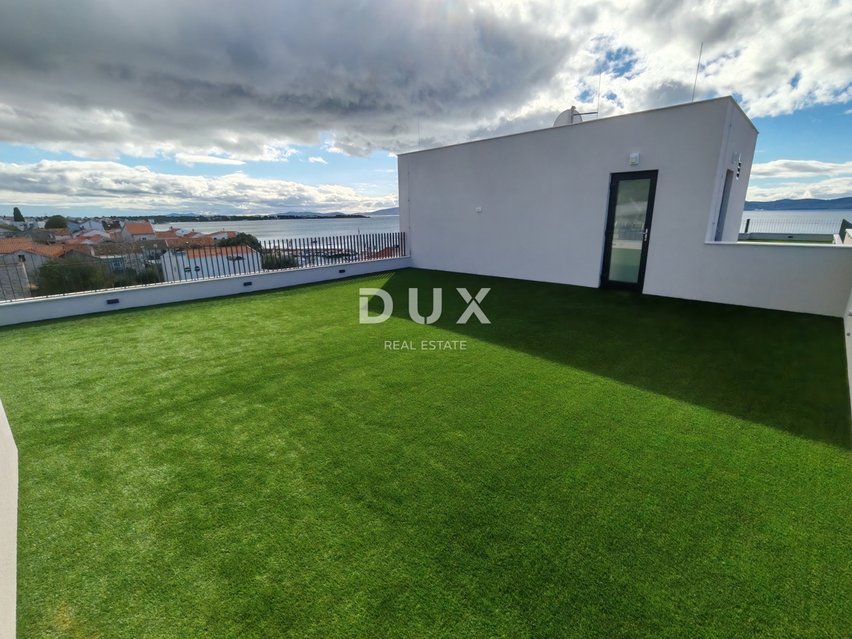 ZADAR, DIKLO - Vrhunski penthouse s pogledom na morje le 50 metrov od plaže! S7