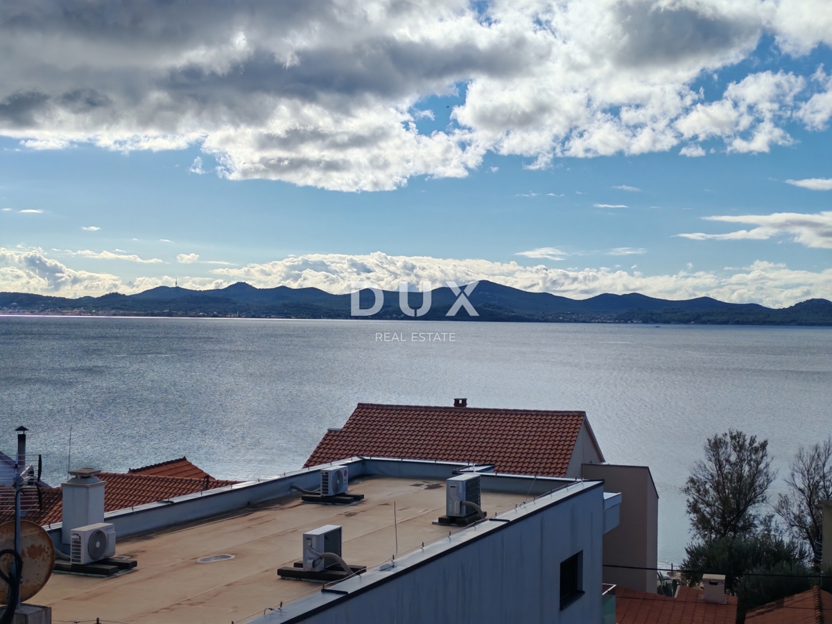 ZADAR, DIKLO - Vrhunski penthouse s pogledom na morje le 50 metrov od plaže! S7