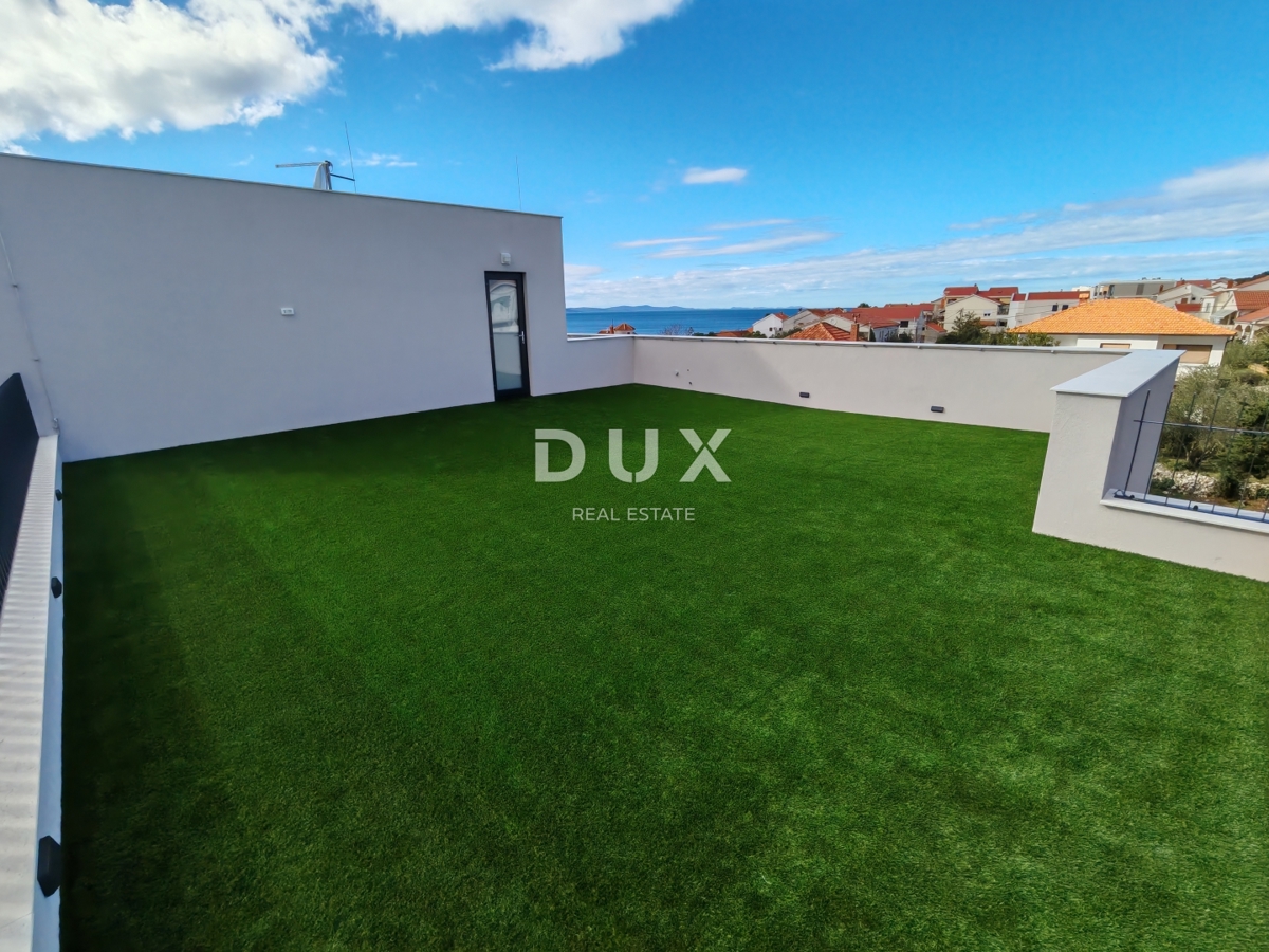 ZADAR, DIKLO - Vrhunski penthouse s pogledom na morje le 50 metrov od plaže! S7