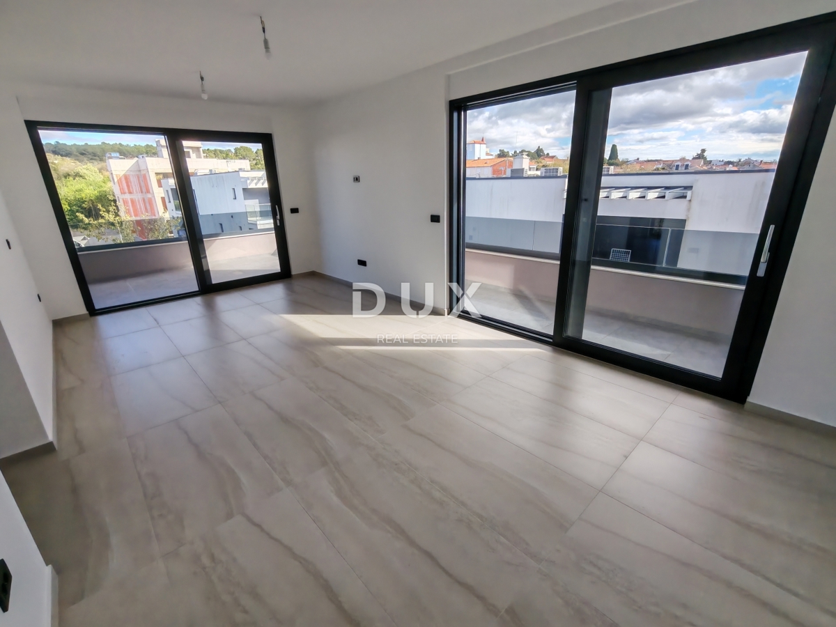 ZADAR, DIKLO - Vrhunski penthouse s pogledom na morje le 50 metrov od plaže! S7