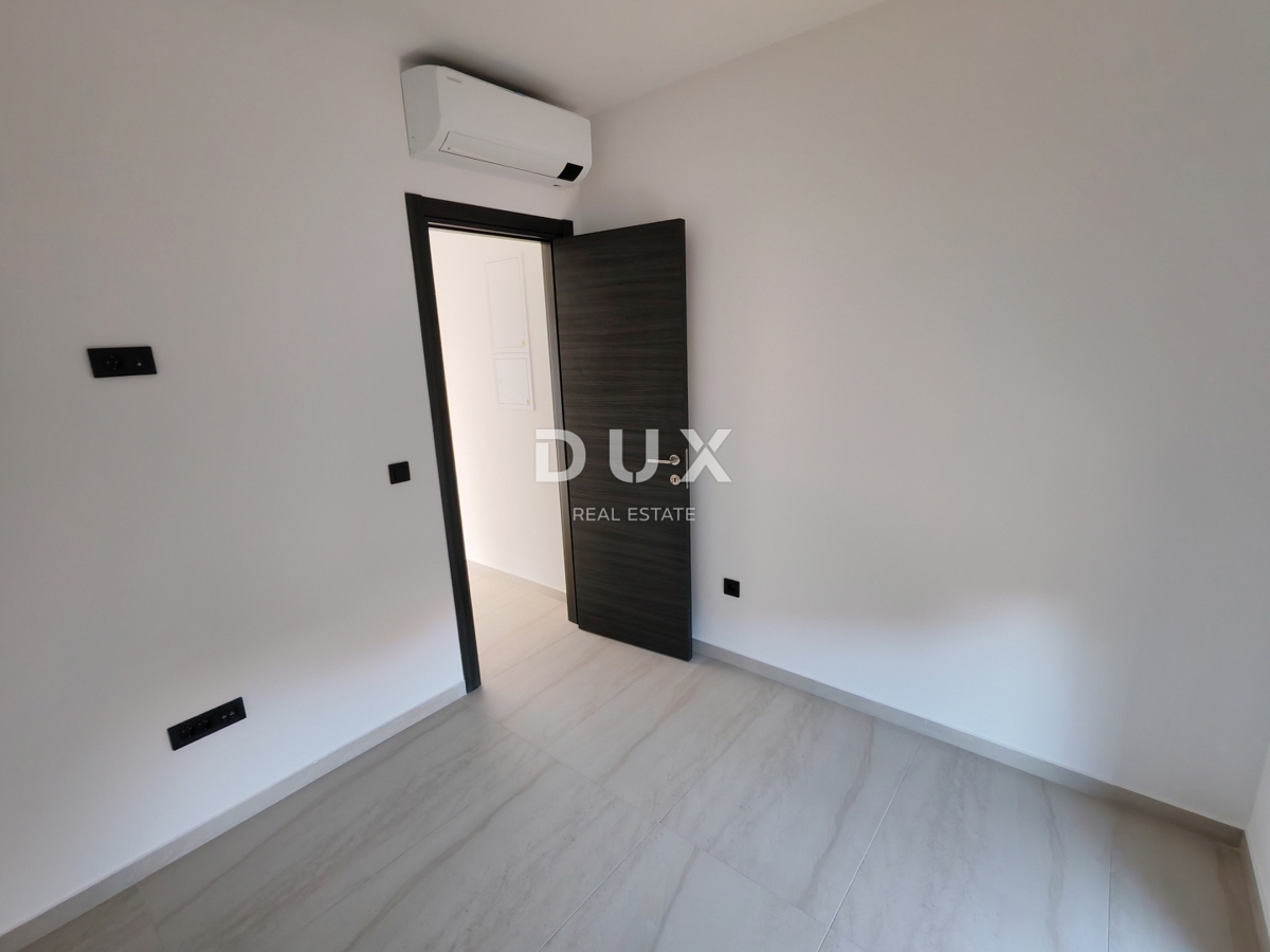 ZADAR, DIKLO - Vrhunski penthouse s pogledom na morje le 50 metrov od plaže! S7