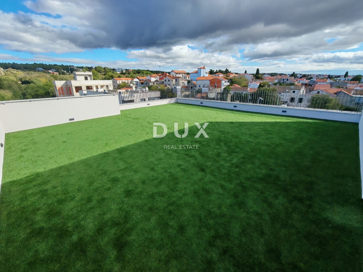 ZADAR, DIKLO - Vrhunski penthouse s pogledom na morje le 50 metrov od plaže! S7