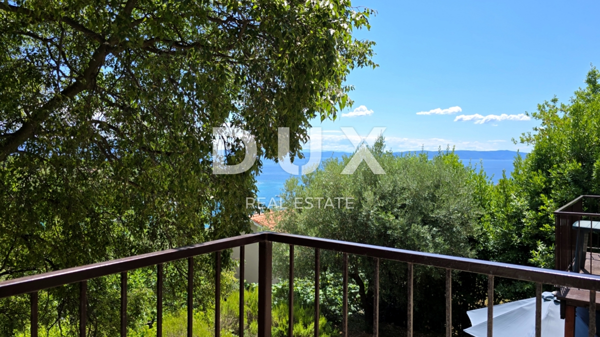 ISTRA, RABAC - Apartmajska hiša 70 metrov od morja