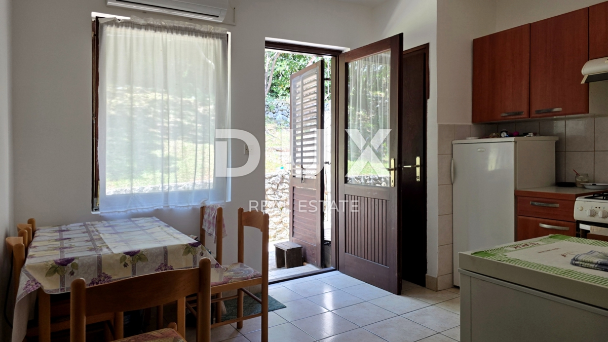 ISTRA, RABAC - Apartmajska hiša 70 metrov od morja
