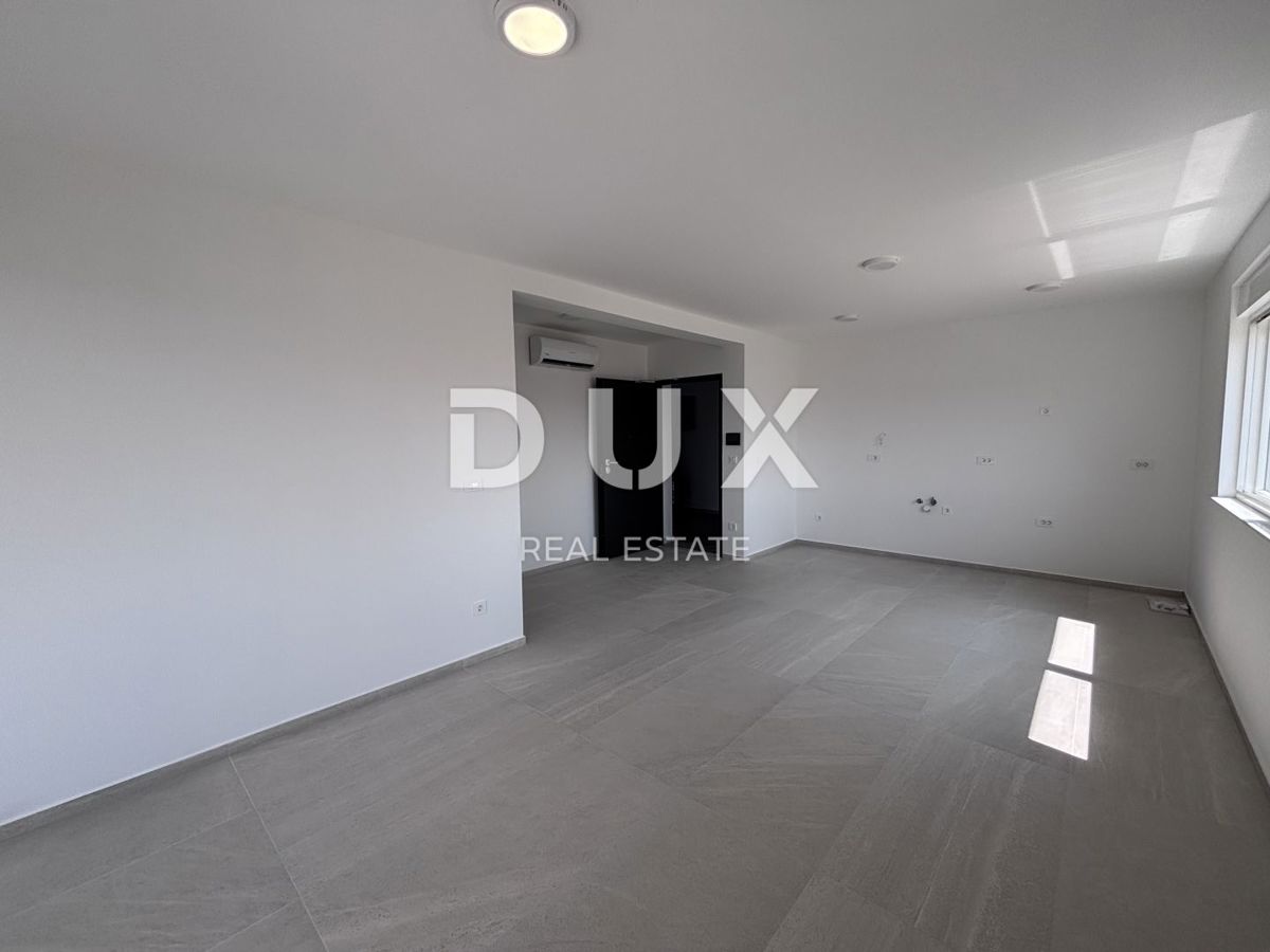 ZADAR, PRIVLAKA - Moderno opremljen apartma 130m od morja, S3