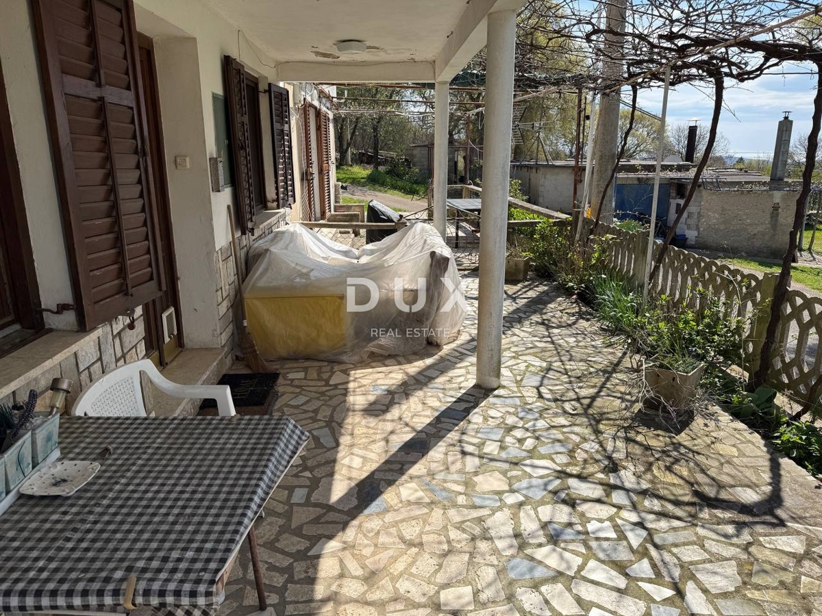 ISTRA, BRGOD - Hiša dvojček s pogledom na morje