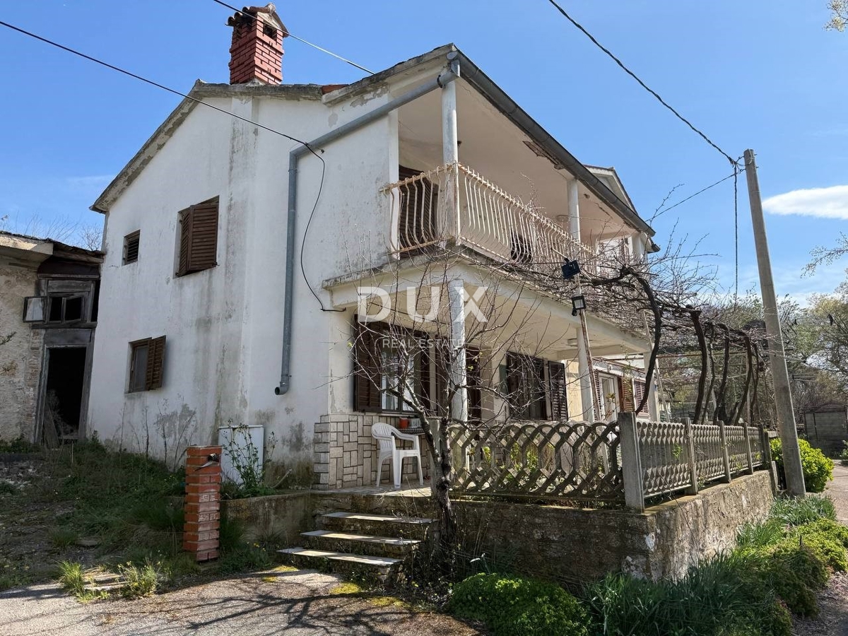 ISTRA, BRGOD - Hiša dvojček s pogledom na morje