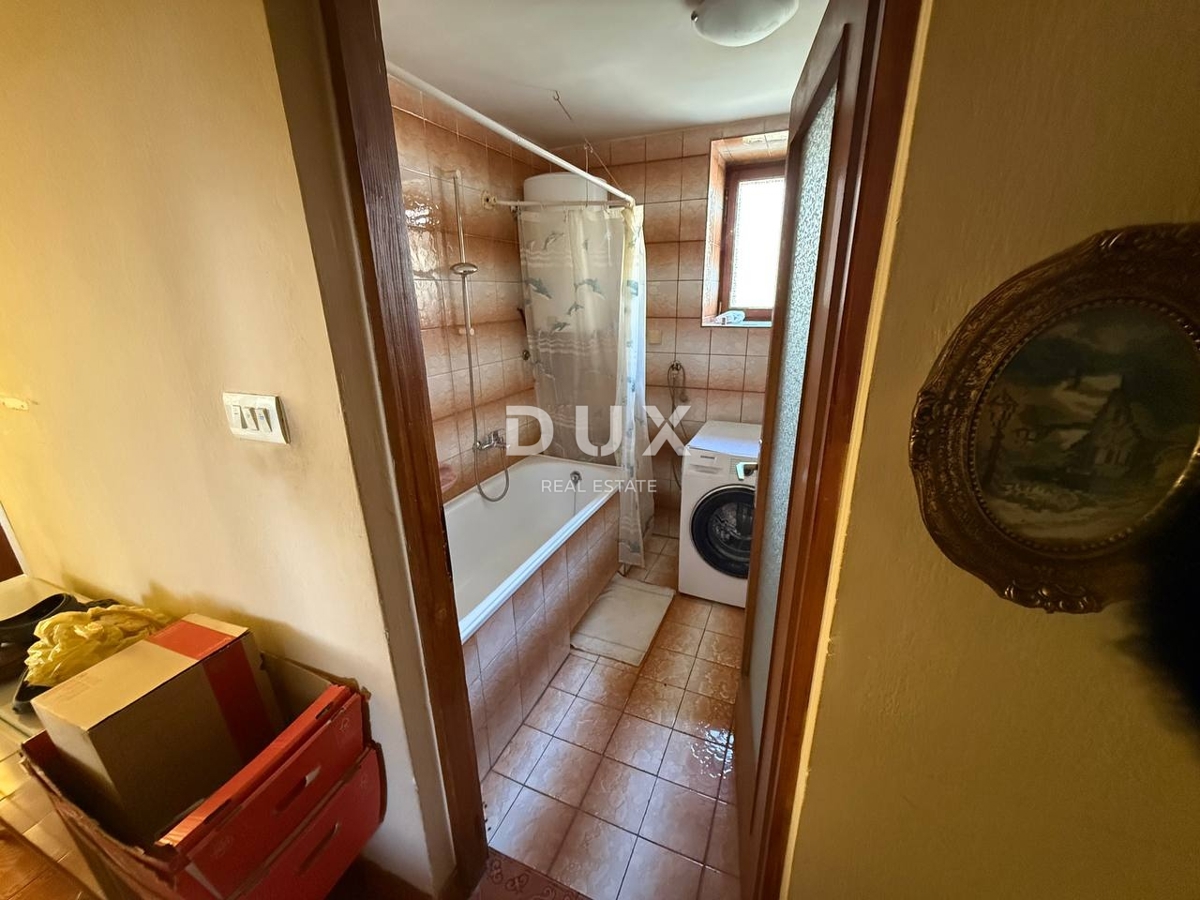 ISTRA, BRGOD - Hiša dvojček s pogledom na morje