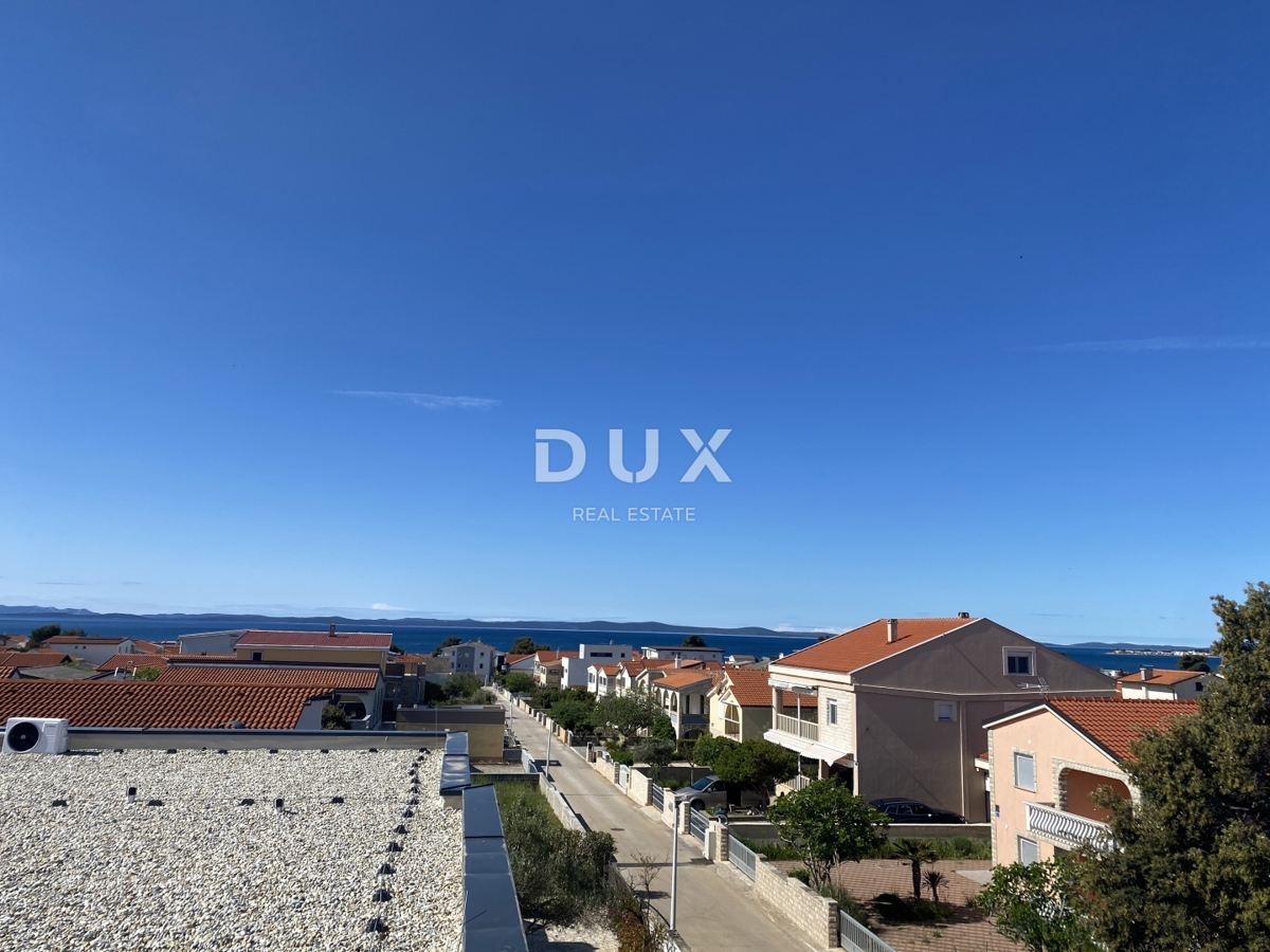 ZADAR, VIR - Vrhunsko stanovanje s strešno teraso in čudovitim pogledom na morje! Novogradnja! S4
