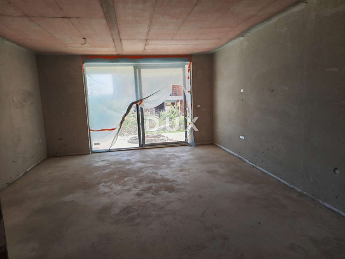 ISTRA, MEDULIN - Novogradnja z velikim vrtom