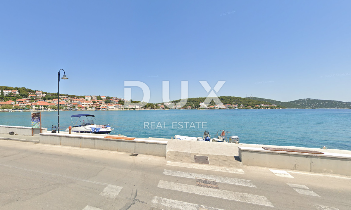TISNO, MURTER – APARTMA V 1. VRSTI DO MORJA, IDEALEN ZA TURISTIČNI NAJEM!