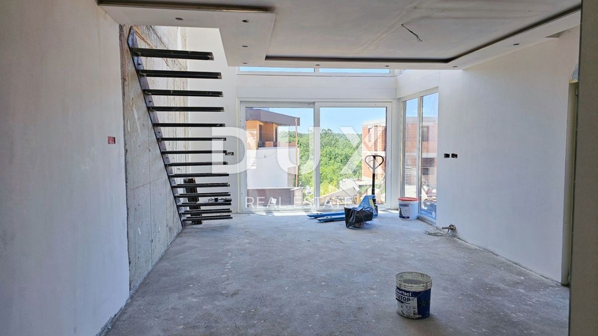 OTOK KRK, NJIVICE - Ekskluzivna novogradnja, dvoetažni apartma z bazenom!