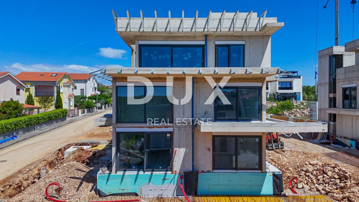 OTOK KRK, NJIVICE - Ekskluzivna novogradnja, dvoetažni apartma z bazenom!