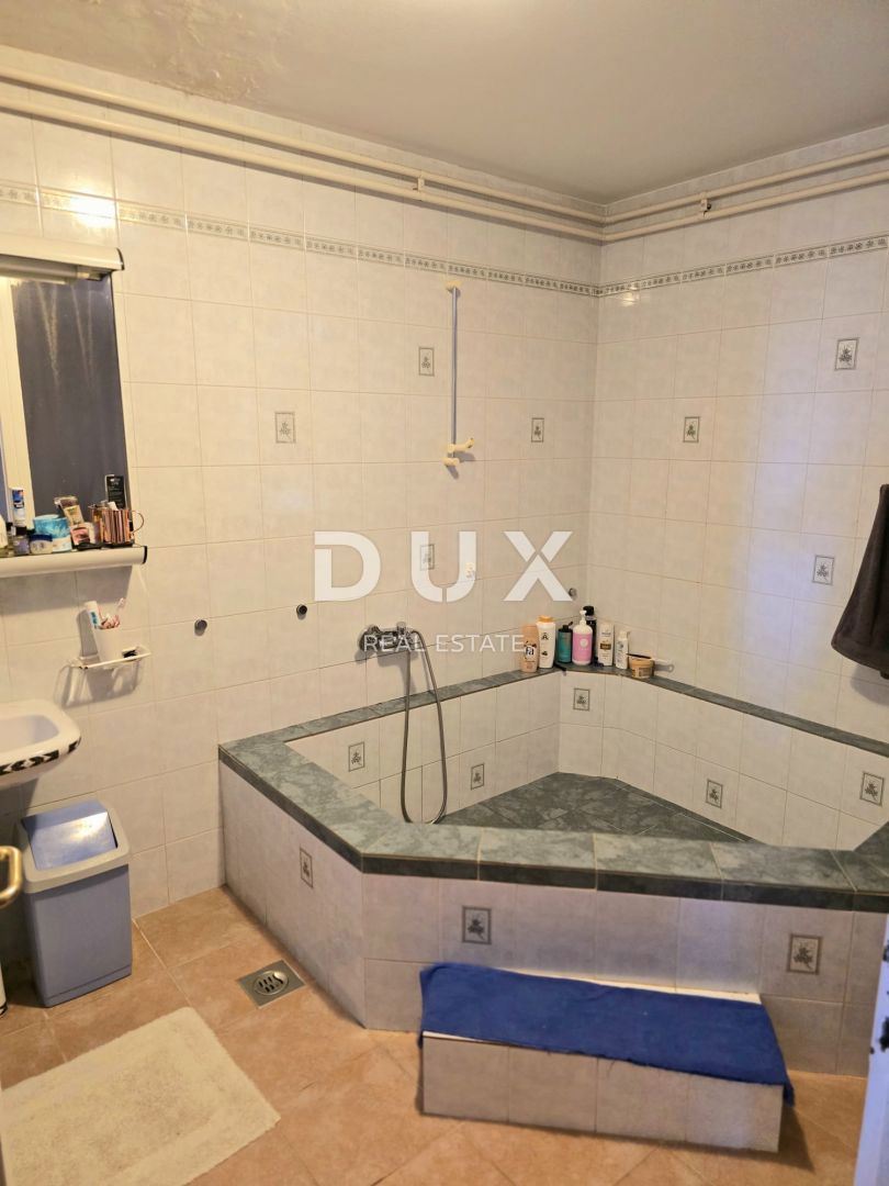 MALI LOŠINJ - apartma s teraso in pogledom na morje 