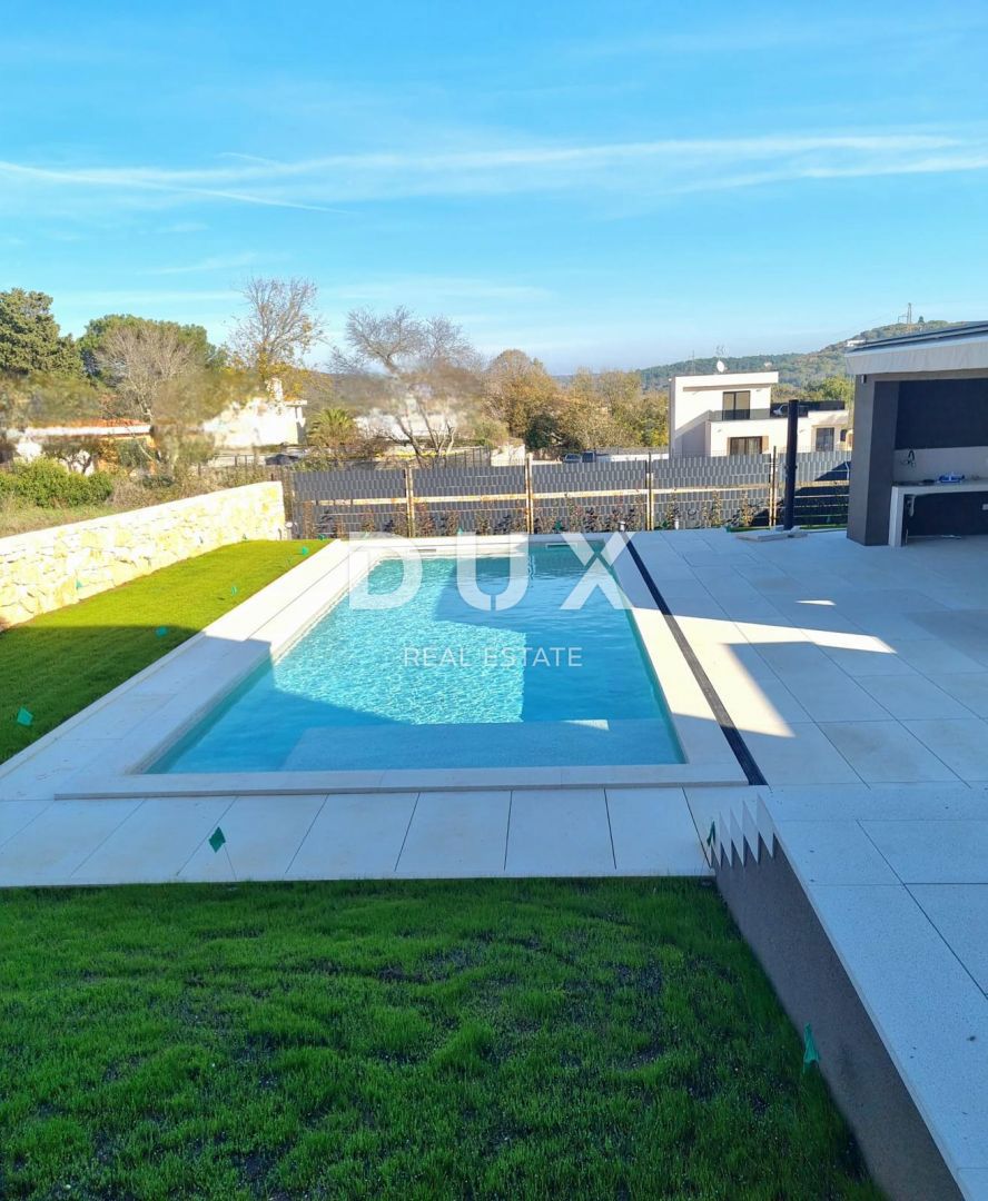 ISTRA, ROVINJ - Moderna nova vila z bazenom in zasebnostjo