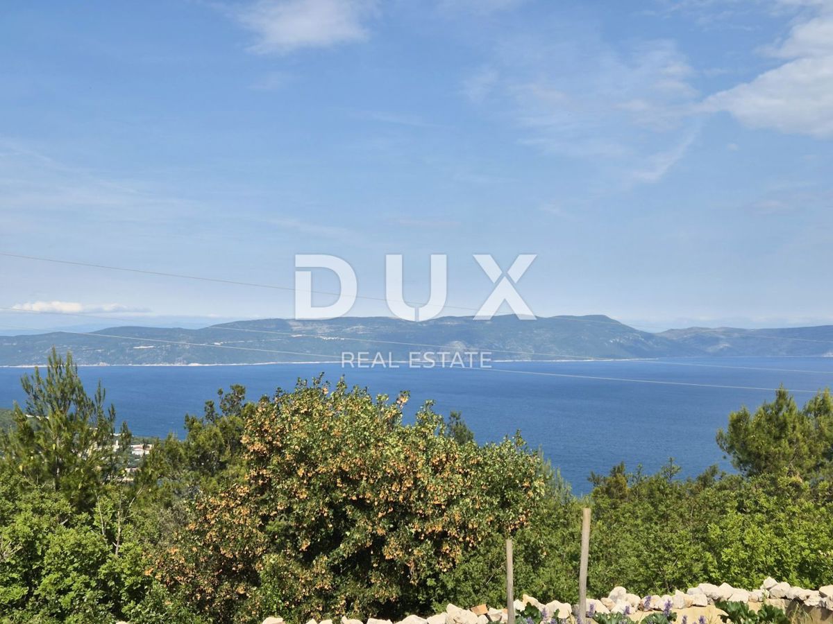 ISTRA, LABIN - Edinstvena mediteranska hiša v popolni samoti z dih jemajočim razgledom