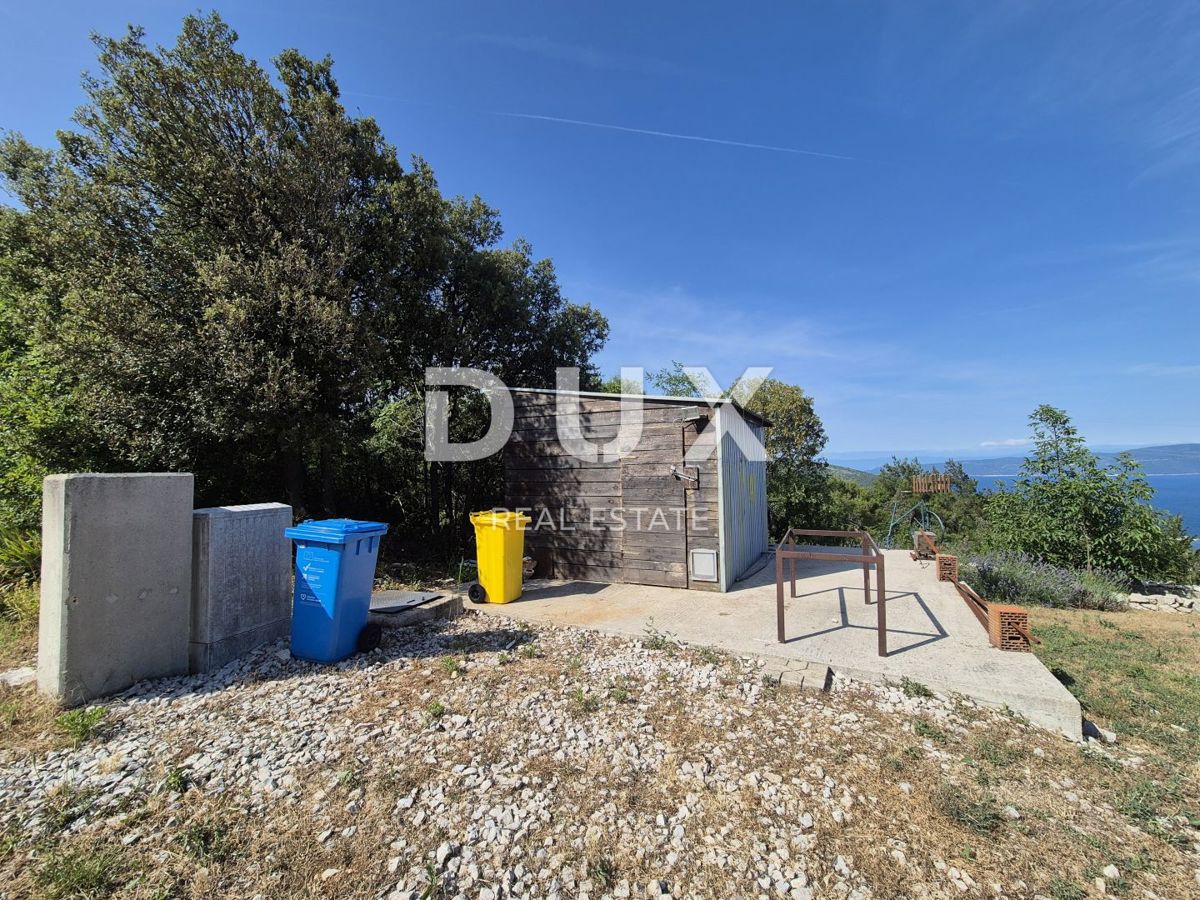 ISTRA, LABIN - Edinstvena mediteranska hiša v popolni samoti z dih jemajočim razgledom