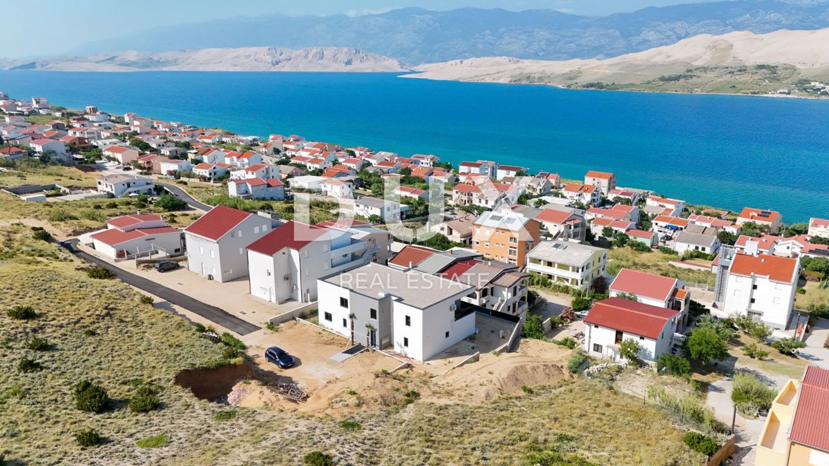 OTOK PAG, PAG - 70m2 veliko stanovanje le 50 metrov od morja