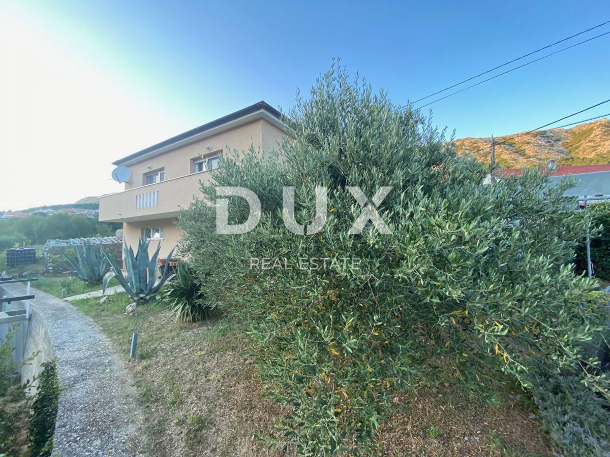 OTOK KRK, BAŠKA, DRAGA BAŠĆANSKA - samostojna hiša z dvema apartmajema in velikim vrtom! PRILOŽNOST!