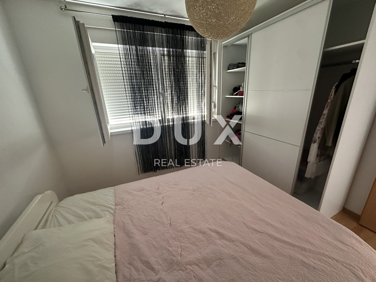 ZADAR, DIKLOVAC - Dvosobno stanovanje 59,6 m² z 2 parkirnima mestoma in razgledom!