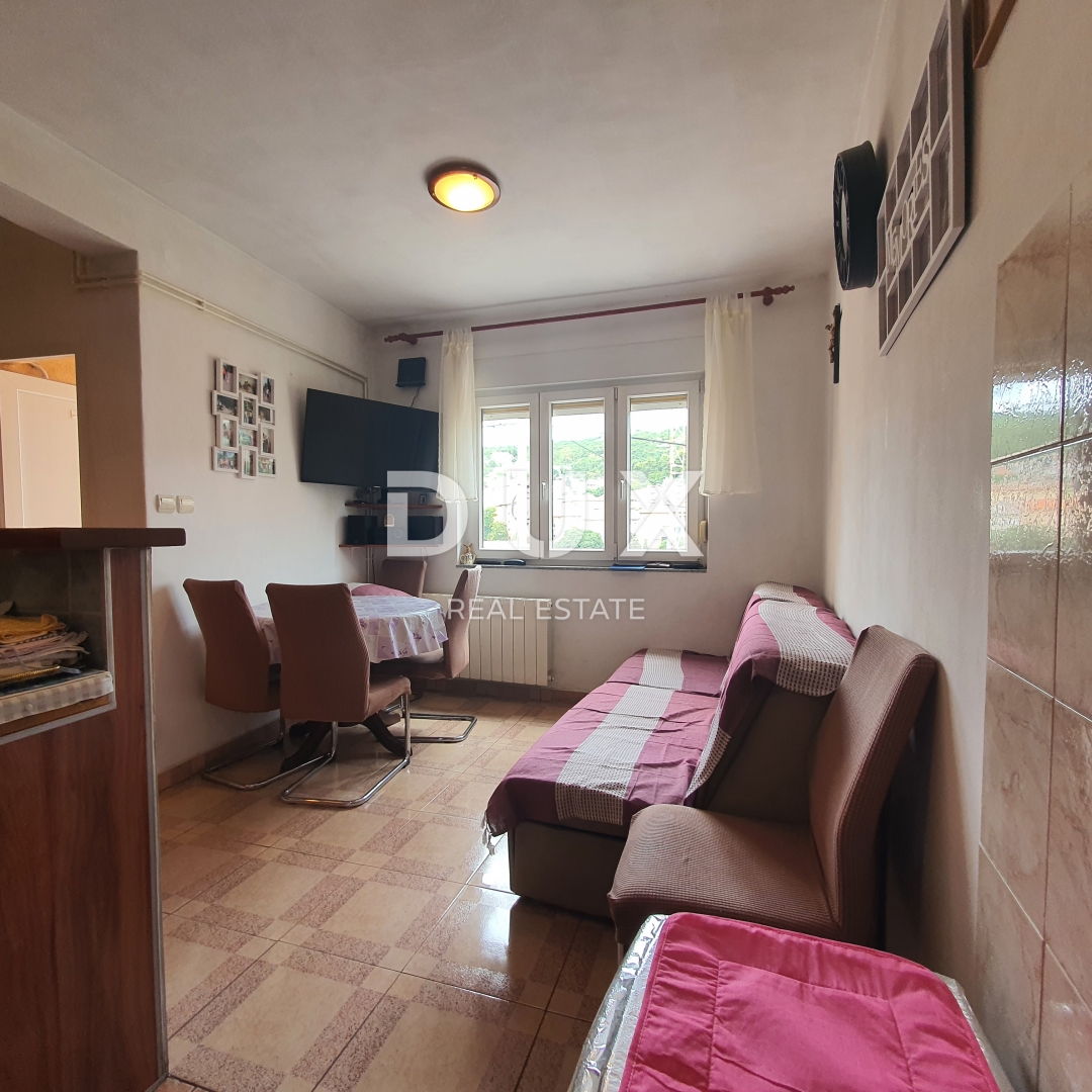 RIJEKA, BANDEROVO - GARSONJERA IN APARTMA! center mesta, vrt, parkirišče!