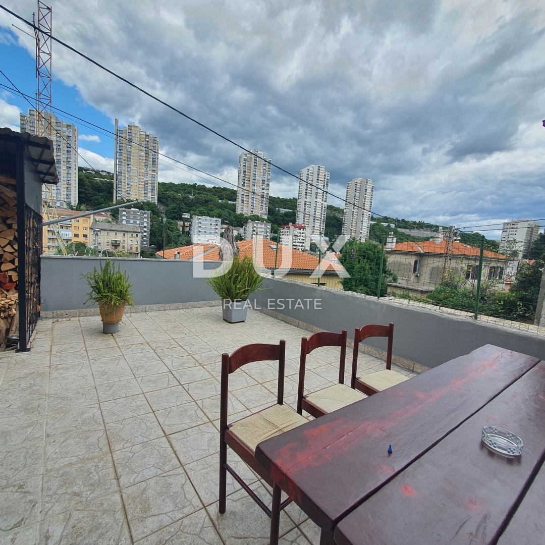RIJEKA, BANDEROVO - GARSONJERA IN APARTMA! center mesta, vrt, parkirišče!