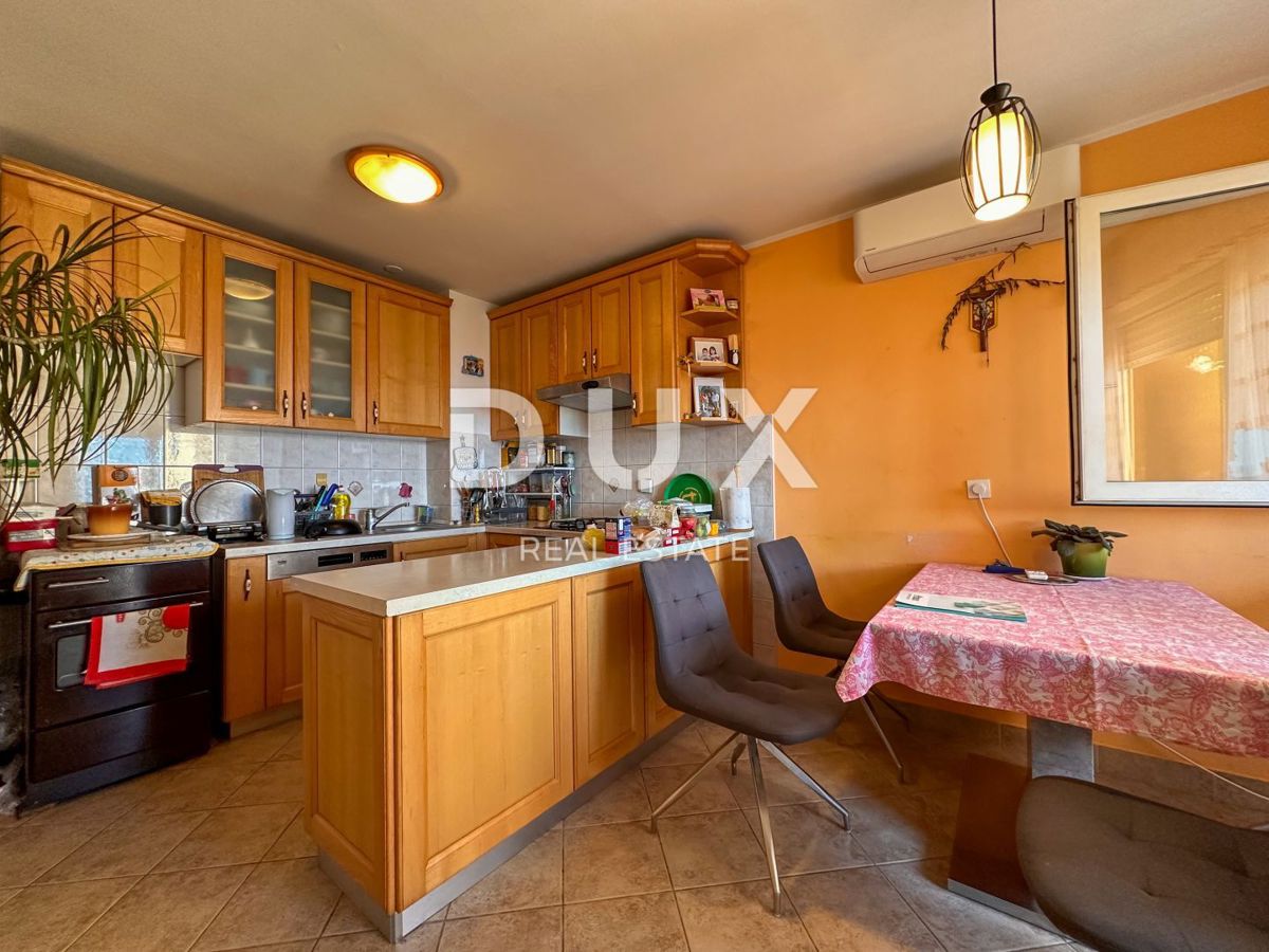 RIJEKA, SRDOČI - 2S+DB, loggia, pogled na morje