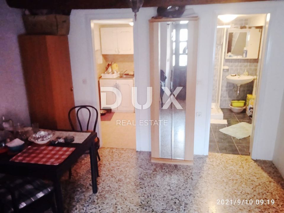 ISTRA, UMAG - Kamnita hiša, zadnja v vrsti blizu morja