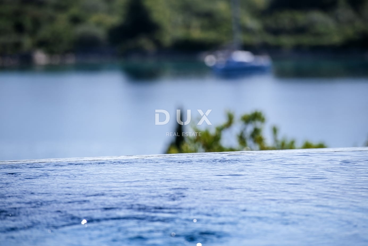 OTOK IŽ, MALI IŽ - Vila z bazenom in panoramskim pogledom na morje