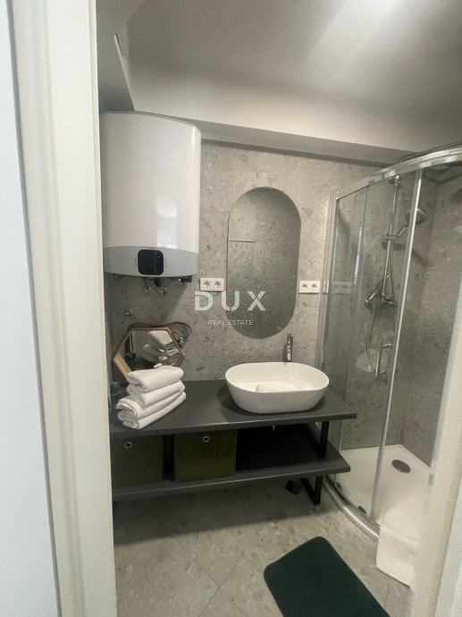 OPATIJA, CENTER - Garsonjera 31m2 s pogledom na morje in bazenom za najem