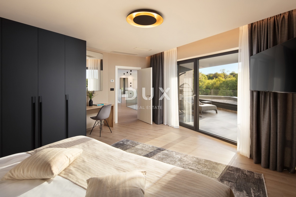 ISTRA, LABIN - Moderna vila obdana z naravo