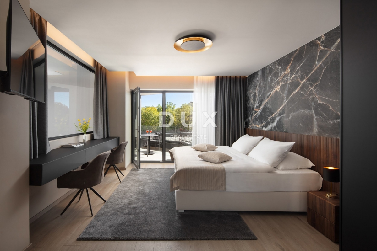 ISTRA, LABIN - Moderna vila obdana z naravo