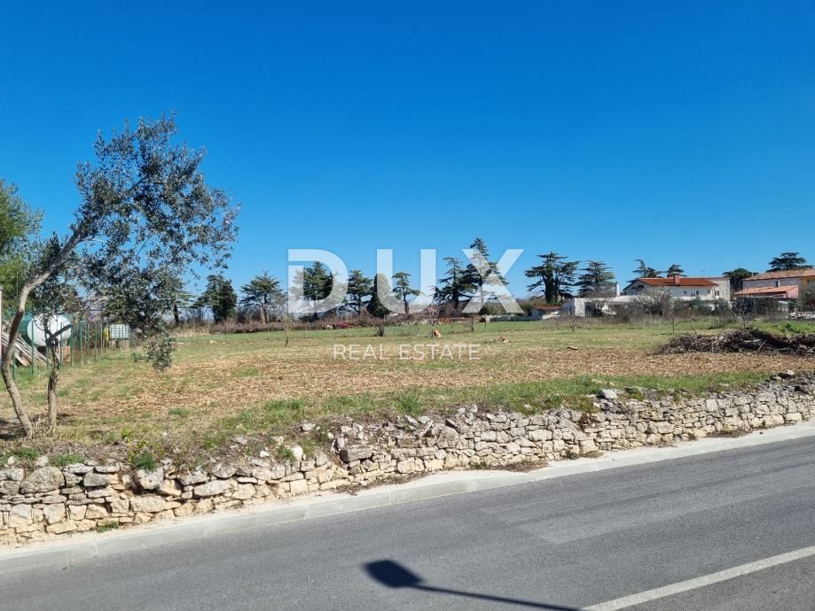 ISTRA, PULA - Zazidljivo zemljišče v Štinjanu 890 m2