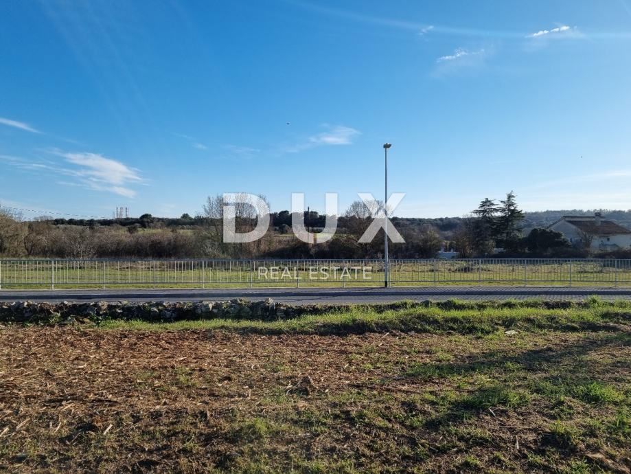 ISTRA, PULA - Zazidljivo zemljišče v Štinjanu 890 m2