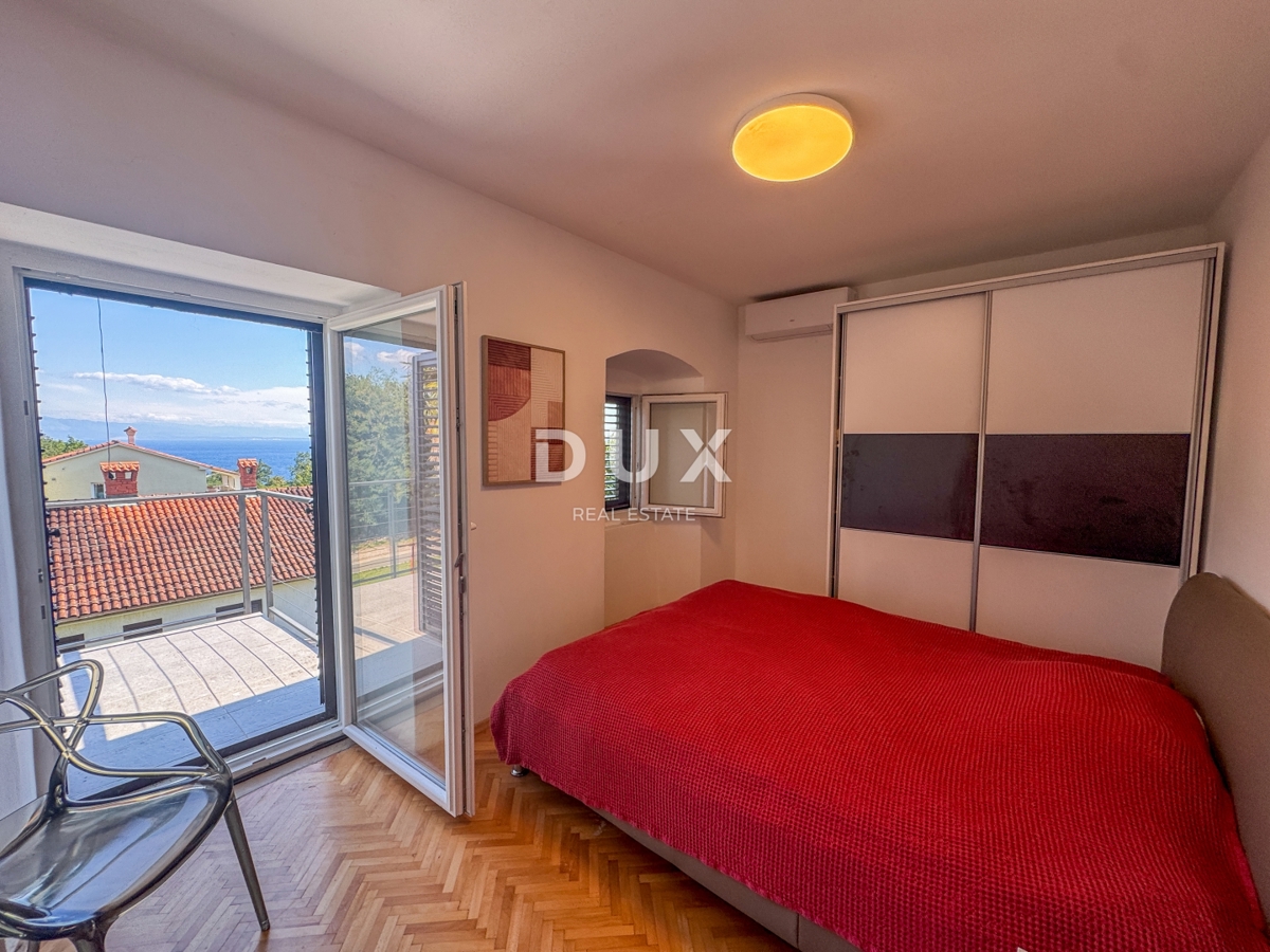 OPATIJA, OPRIĆ - hiša s prostornim vrtom velikosti 2.437 m², na mirni lokaciji, s pogledom na morje