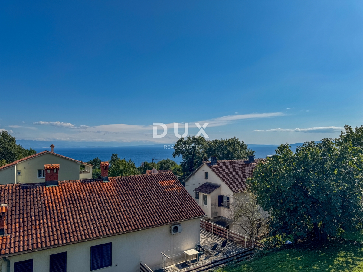 OPATIJA, OPRIĆ - hiša s prostornim vrtom velikosti 2.437 m², na mirni lokaciji, s pogledom na morje