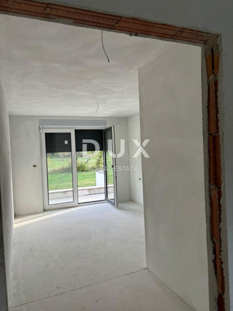 ISTRA, LABIN - Kvalitetna moderna hiša dvojček na zelo mirni lokaciji!