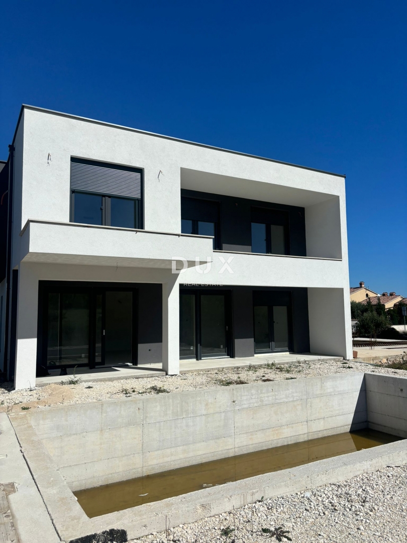 ISTRA, LABIN - Kvalitetna moderna hiša dvojček na zelo mirni lokaciji!