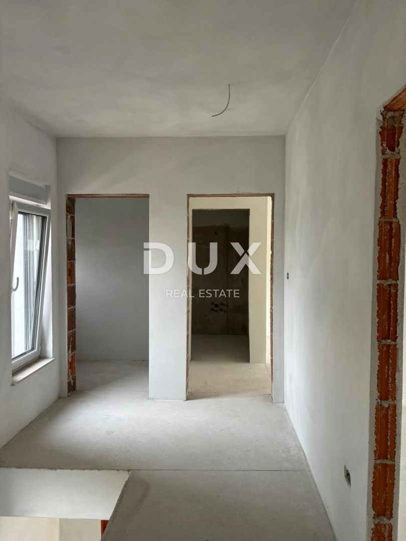 ISTRA, LABIN - Kvalitetna moderna hiša dvojček na zelo mirni lokaciji!