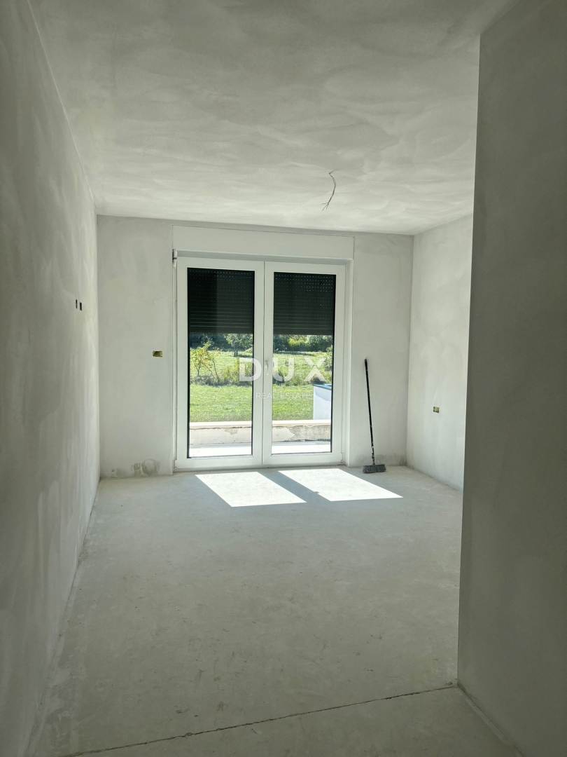 ISTRA, LABIN - Kvalitetna moderna hiša dvojček na zelo mirni lokaciji!