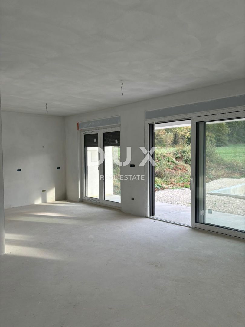 ISTRA, LABIN - Kvalitetna moderna hiša dvojček na zelo mirni lokaciji!