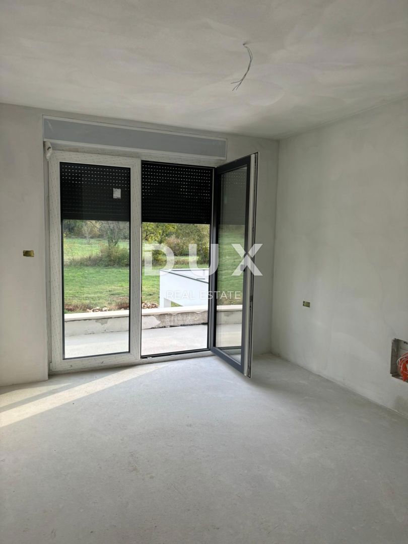 ISTRA, LABIN - Kvalitetna moderna hiša dvojček na zelo mirni lokaciji!