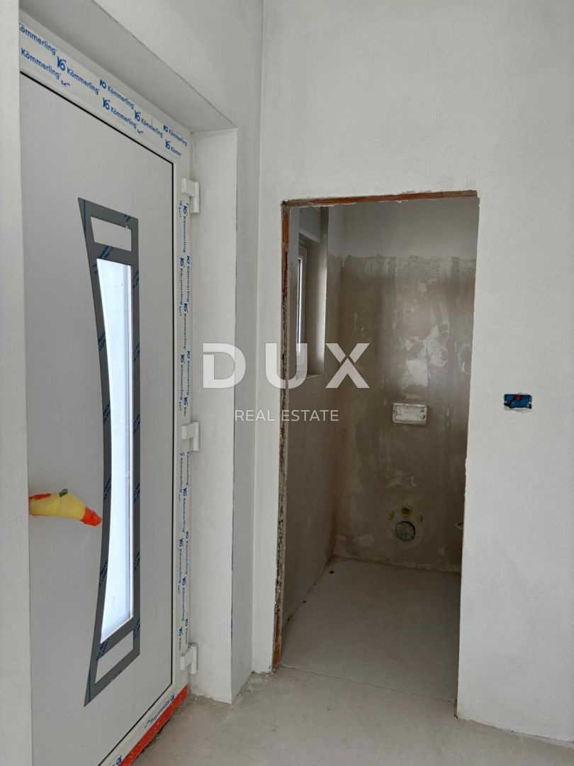 ISTRA, LABIN - Kvalitetna moderna hiša dvojček na zelo mirni lokaciji!