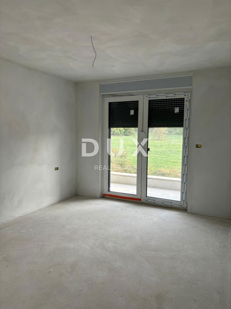 ISTRA, LABIN - Kvalitetna moderna hiša dvojček na zelo mirni lokaciji!