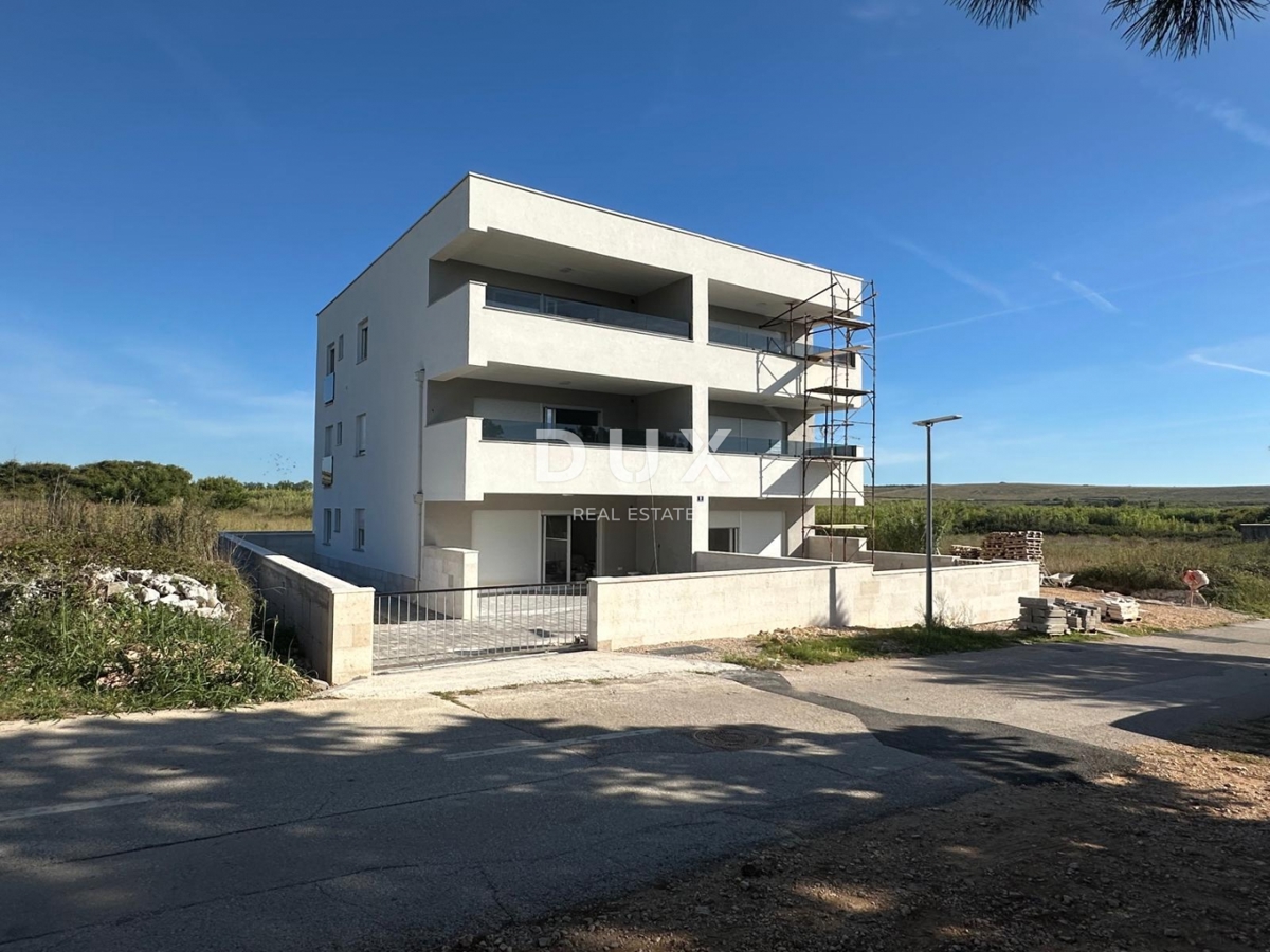 OTOK PAG, POVLJANA, 2 sobno stanovanje v vrhunski novogradnji