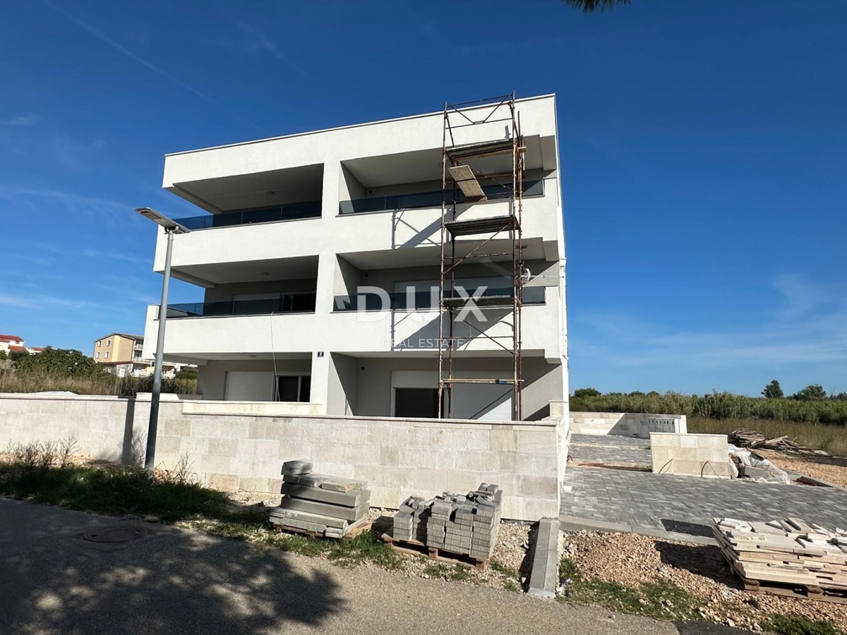 OTOK PAG, POVLJANA, 2 sobno stanovanje v vrhunski novogradnji