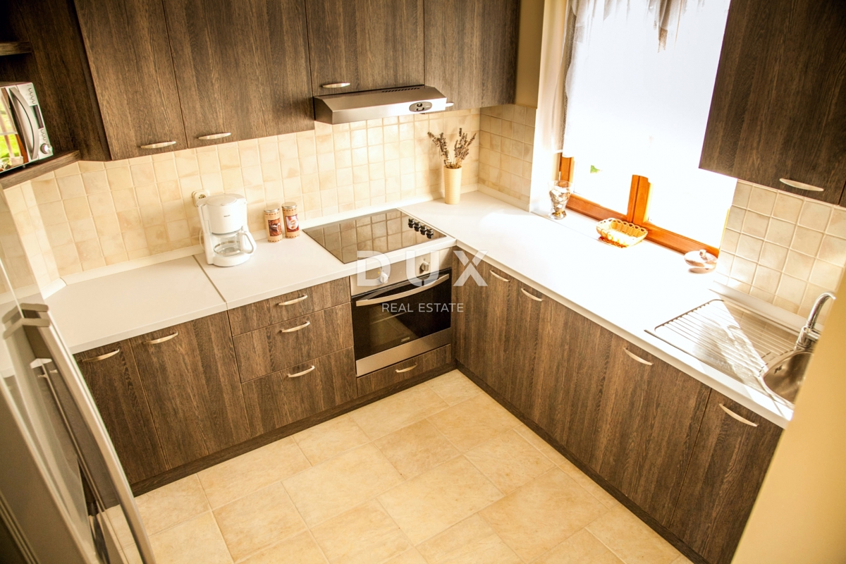 ISTRA, VIŠNJAN - Rustikalna hiša z bazenom